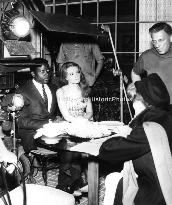 Sidney Poitier 1967.jpg